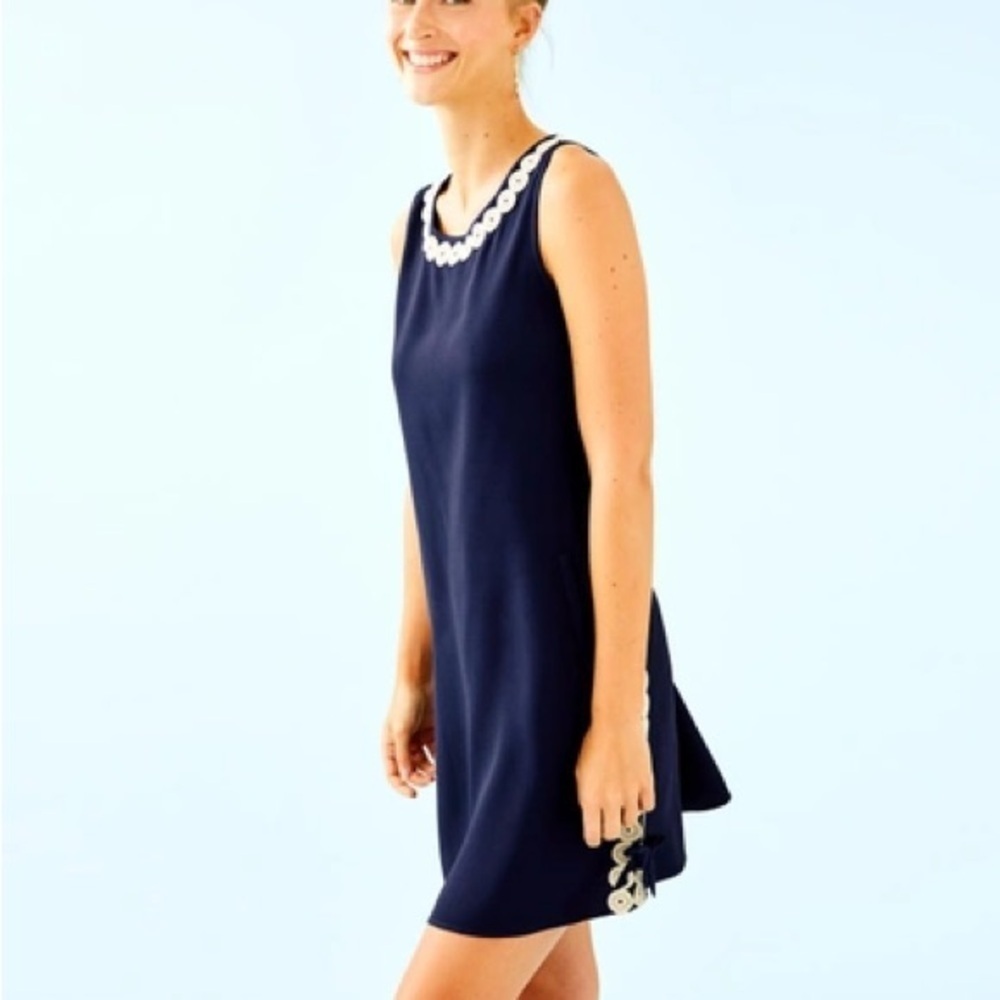 LILLY PULITZER
Stella Shift Dress In True Navy (SD2)